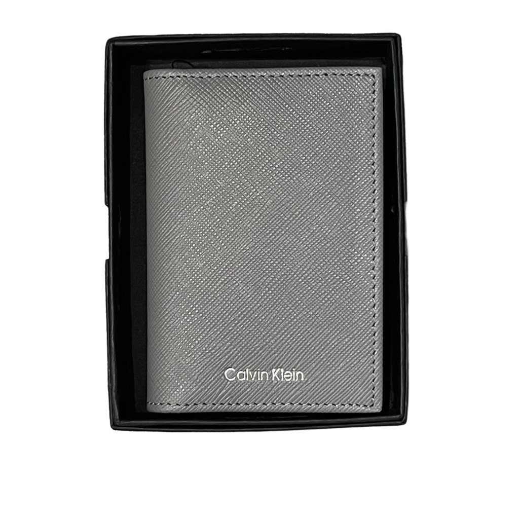 Ví Calvin Klein Refined Saffiano Compact Bifold Wallet Grey 4D1015G 020