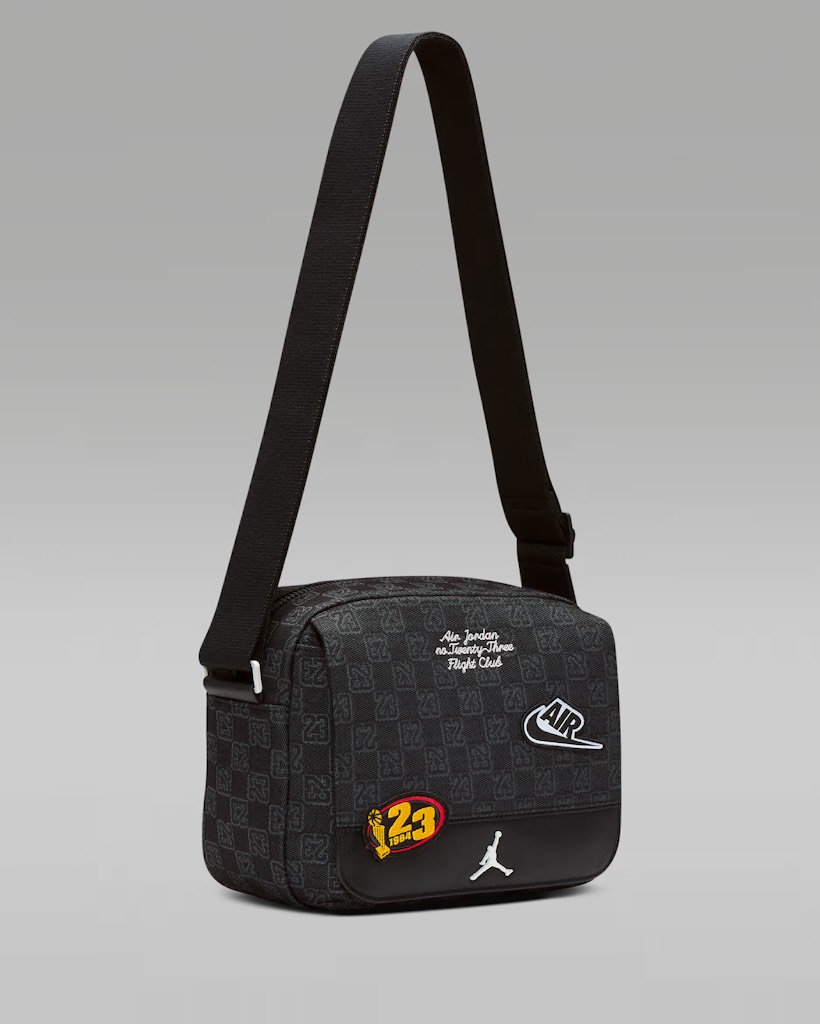 Túi Nike Jordan Monogram Messenger Bag Black MA9156 023
