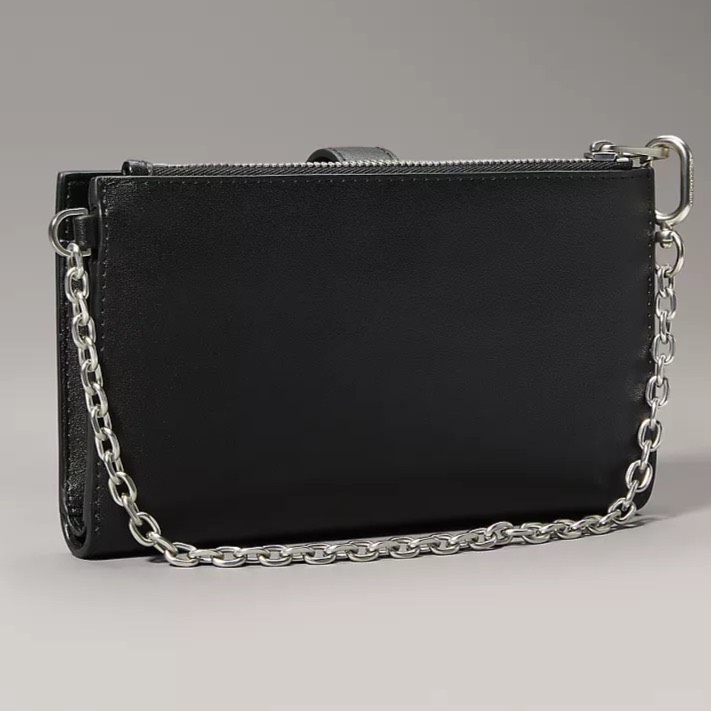 Ví Calvin Klein Elemental Chain Wristlet Black RTCO19777 0941 010