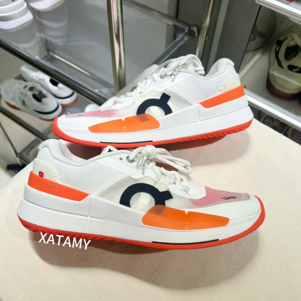On Roger Pro 2 Clay White Flame (NO BOX) 3WE10330256
