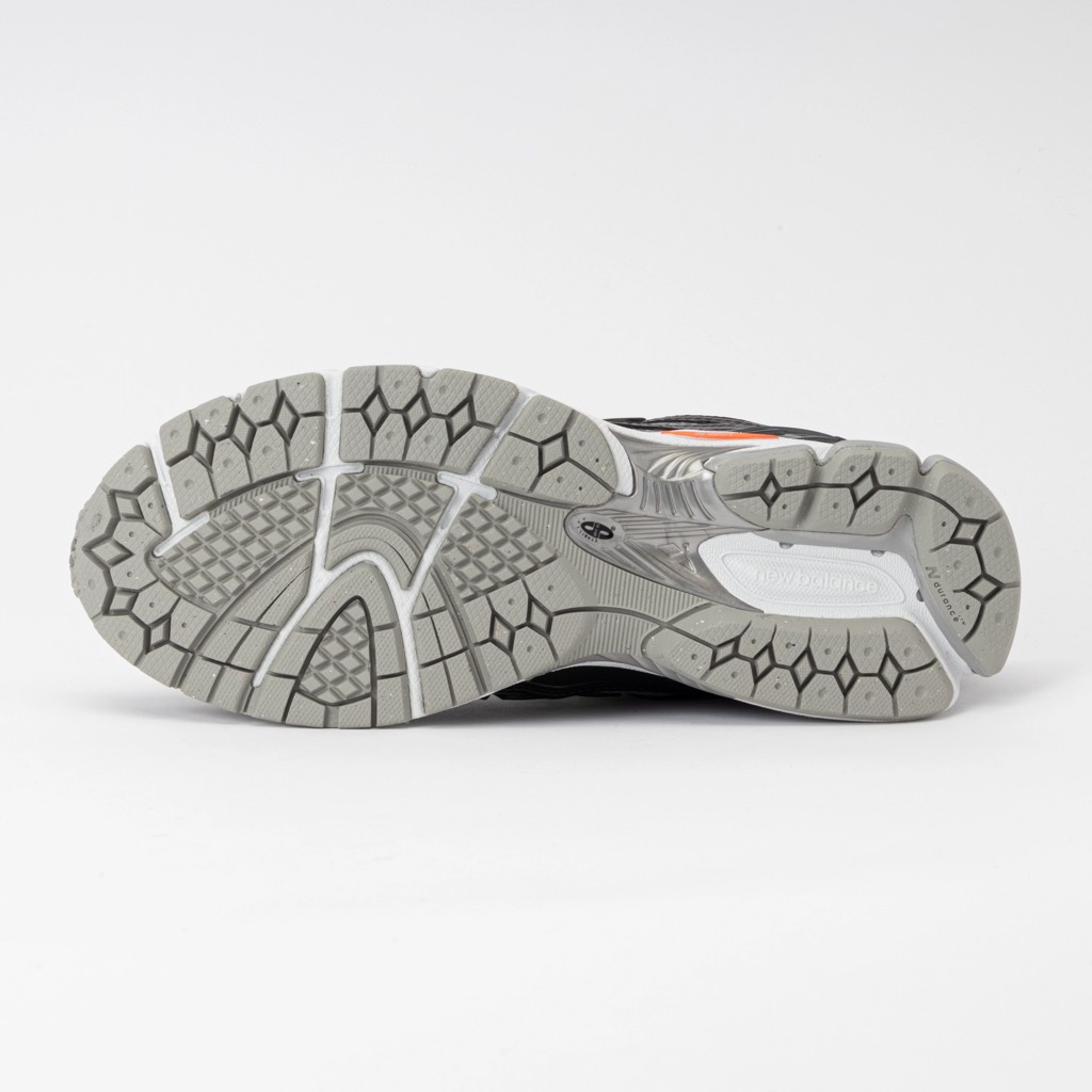 New Balance 1906R Black Metallic Urgent Red Slate U1906RCO