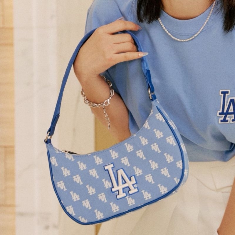 Túi MLB Hobo Monogram Jacquard LA Dodgers 3ABQS012N-07CBL