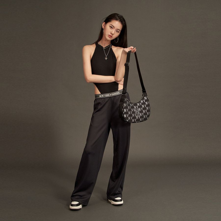 Túi MLB Hobo Monogram Jacquard Large NY Black 3ABQL023N-50BKS