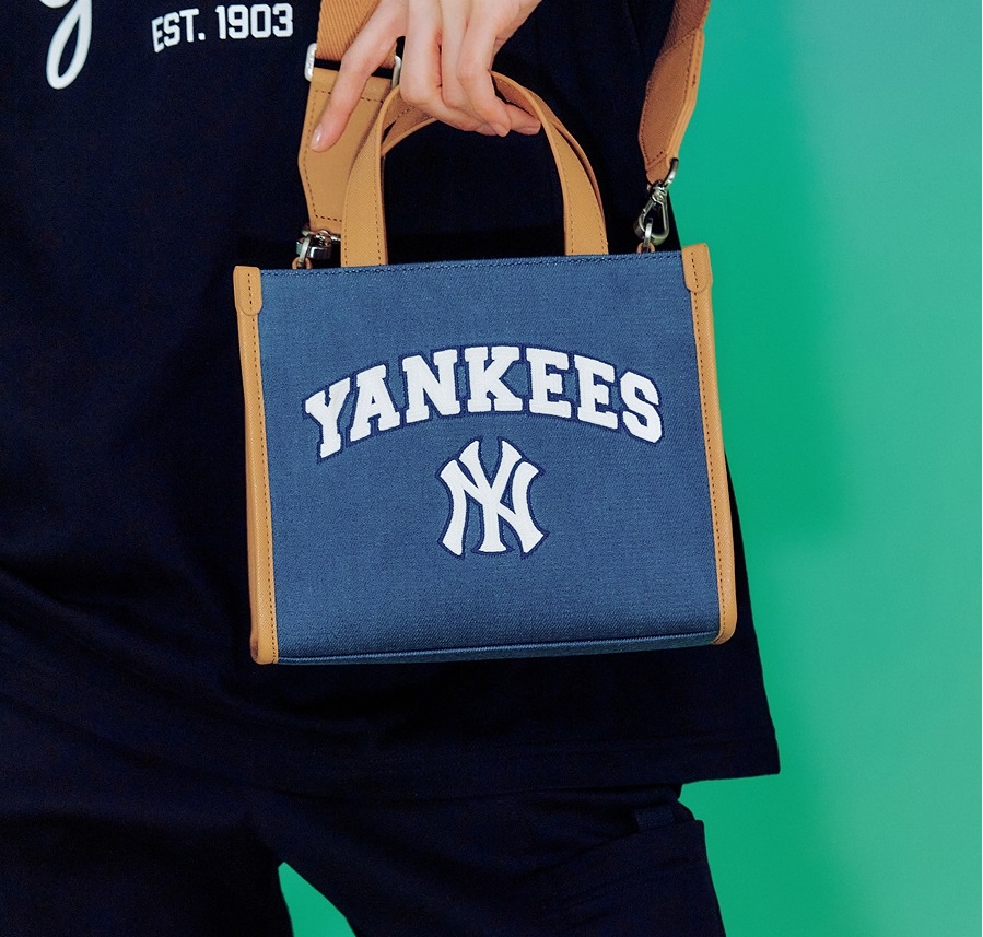 Túi MLB Varsity Basic Canvas Mini Tote NY Denim 3AORS083N-50INS