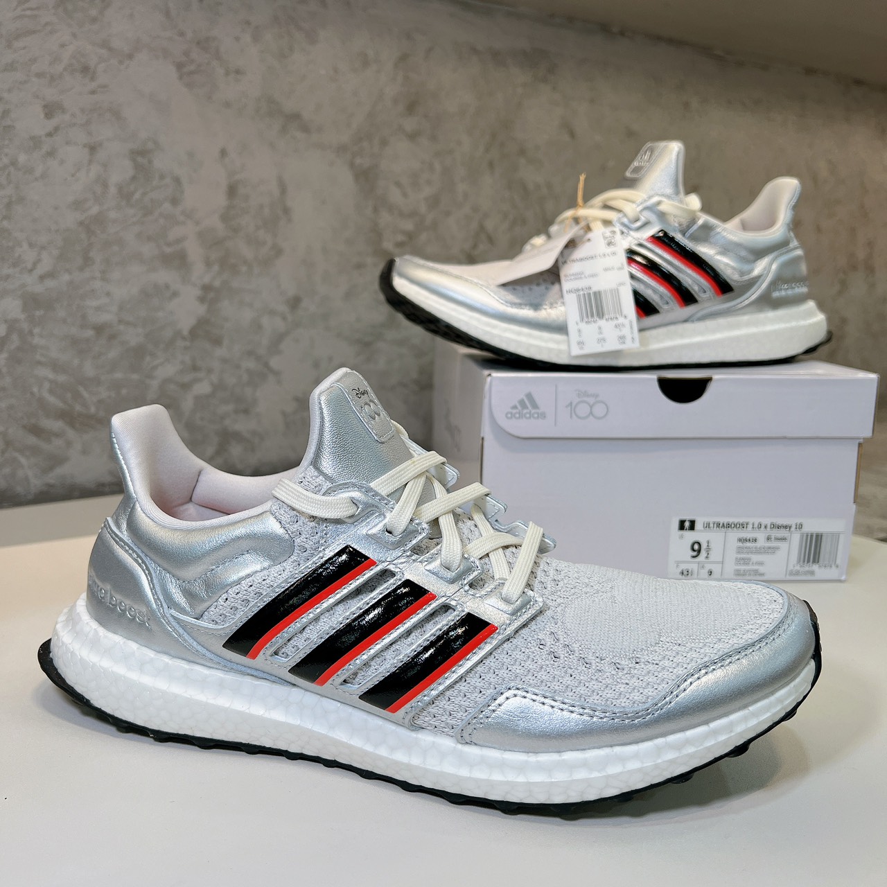 Ultraboost 1.0 x Disney 100 Grey HQ6438