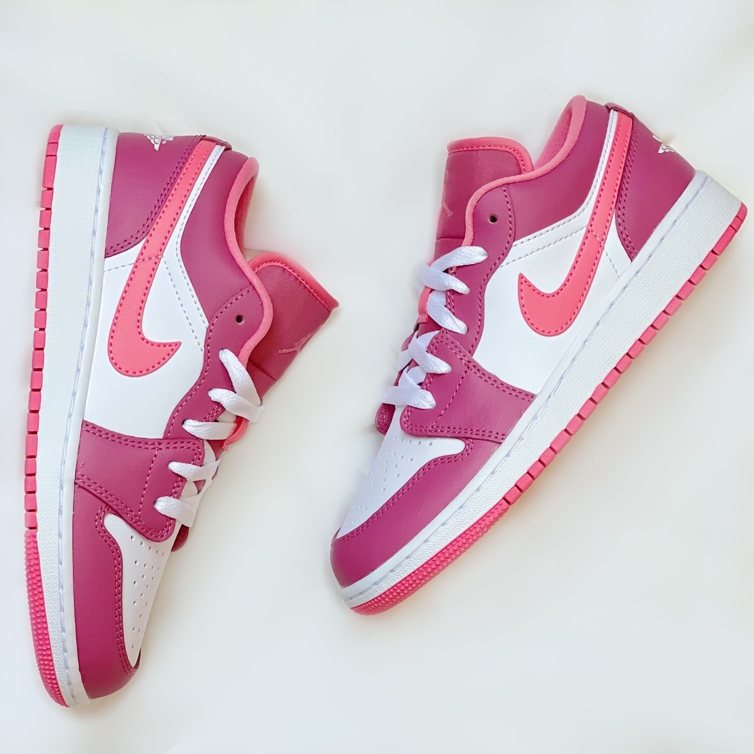 Jordan 1 Low Desert Berry 553560 616