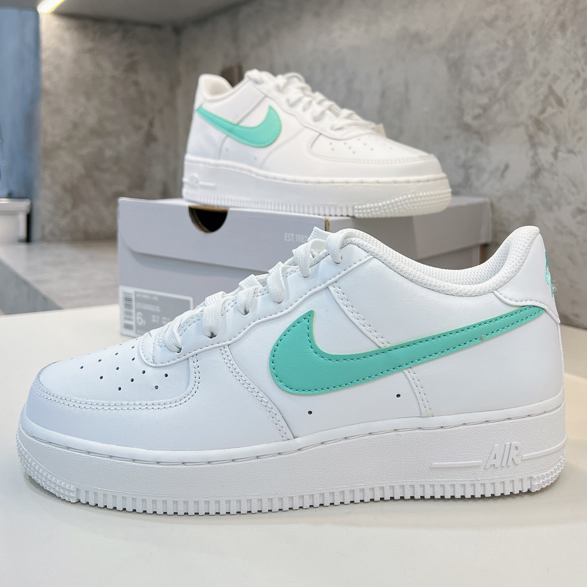 Air Force 1 ‘Summit White Emerald Rise’ DV7762 104