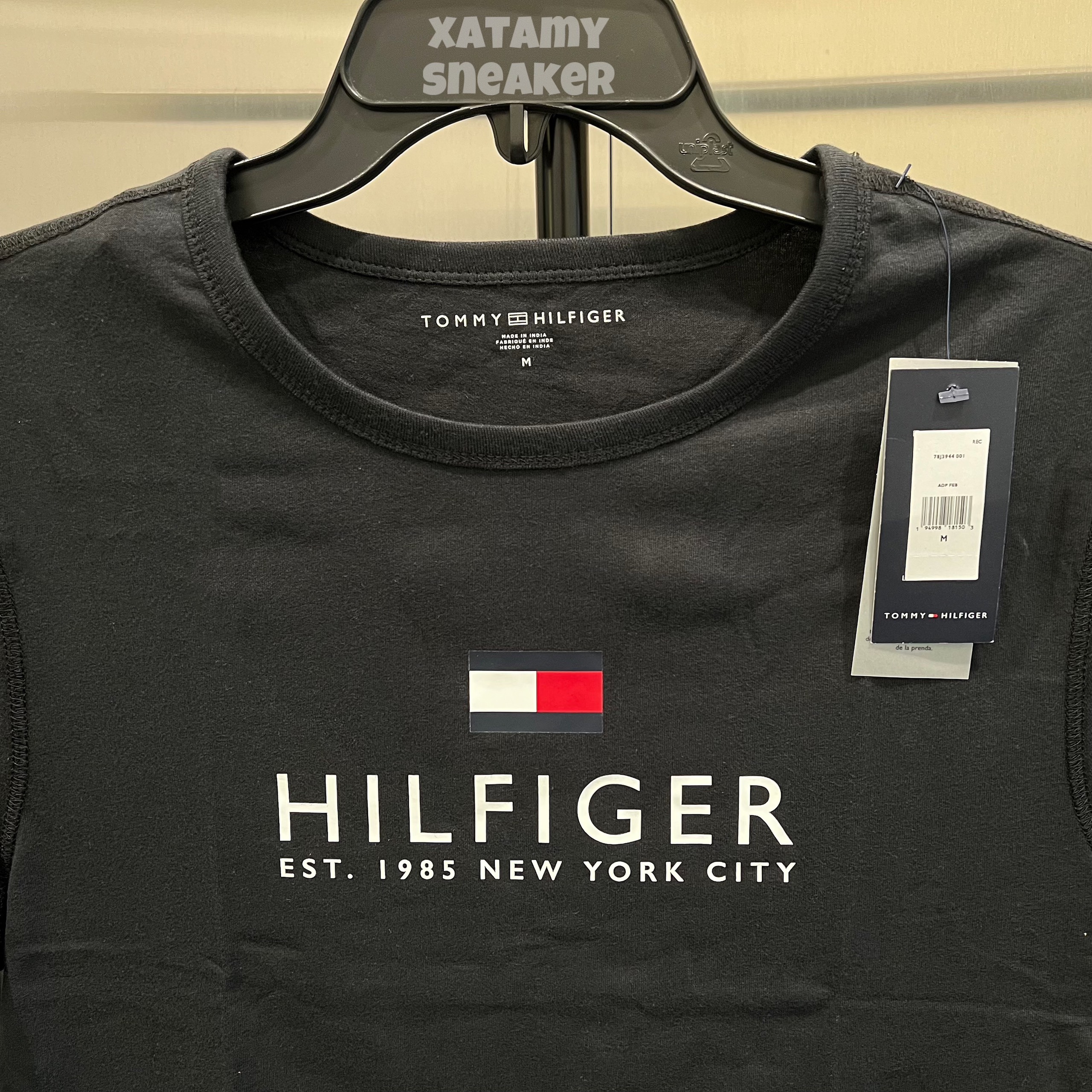 Áo Tommy Hilfiger Sensory Signature Black 78J3944 001