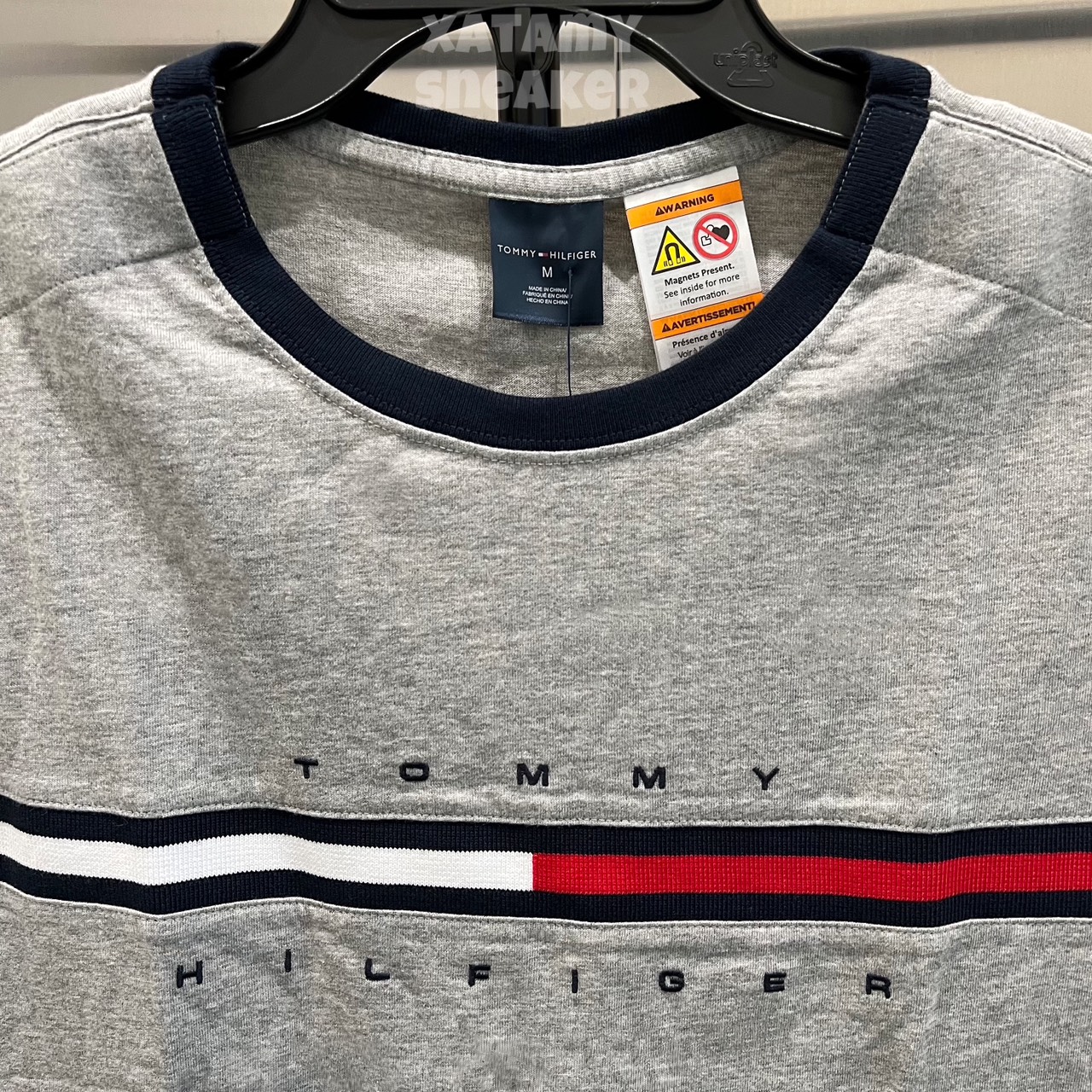 Áo Tommy Hilfiger ADP Essential Flag Logo Grey 78C7099 987