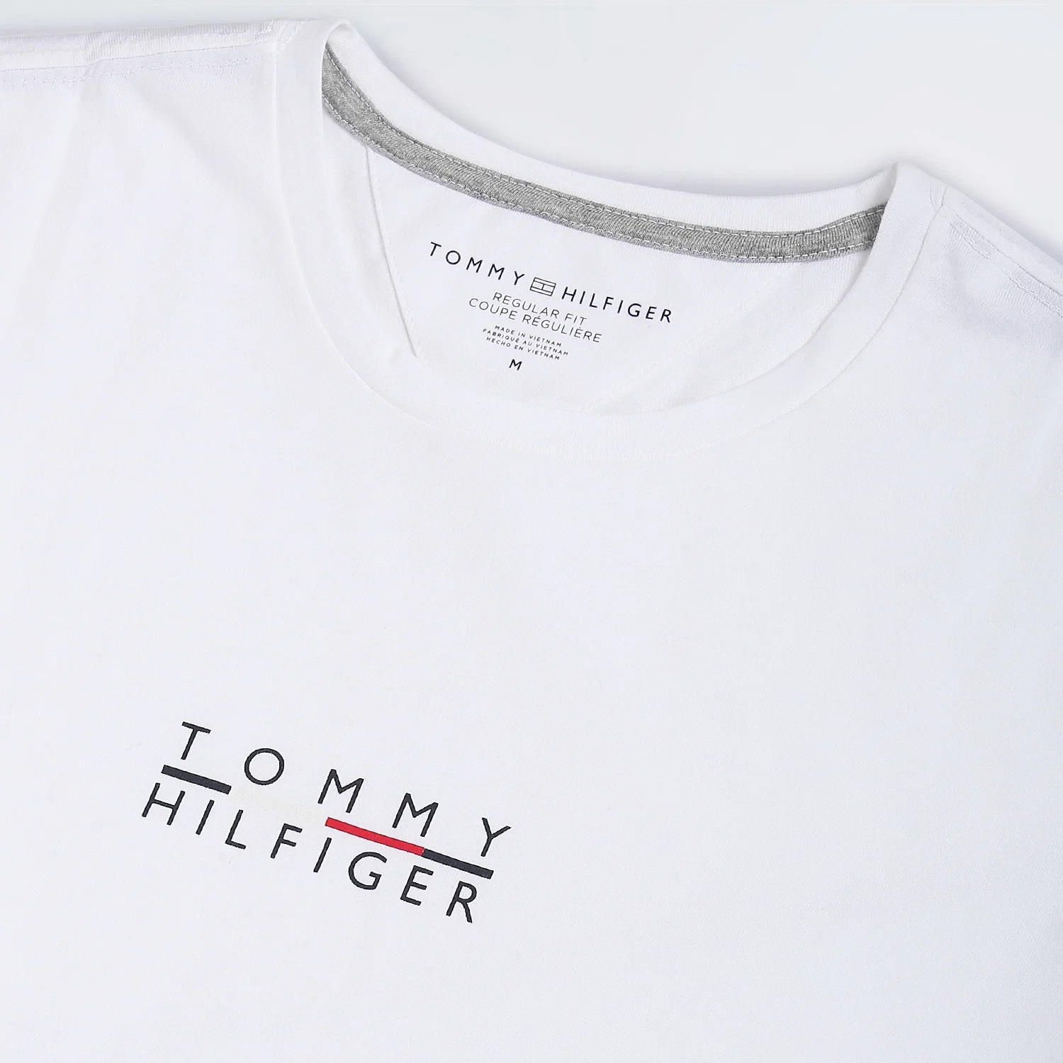 Áo Tommy Hilfiger SQUARE Logo White 78J8160 100