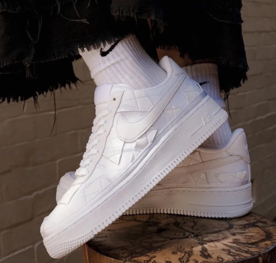 Air Force 1 x Billie Eilish Triple White DZ3674 100