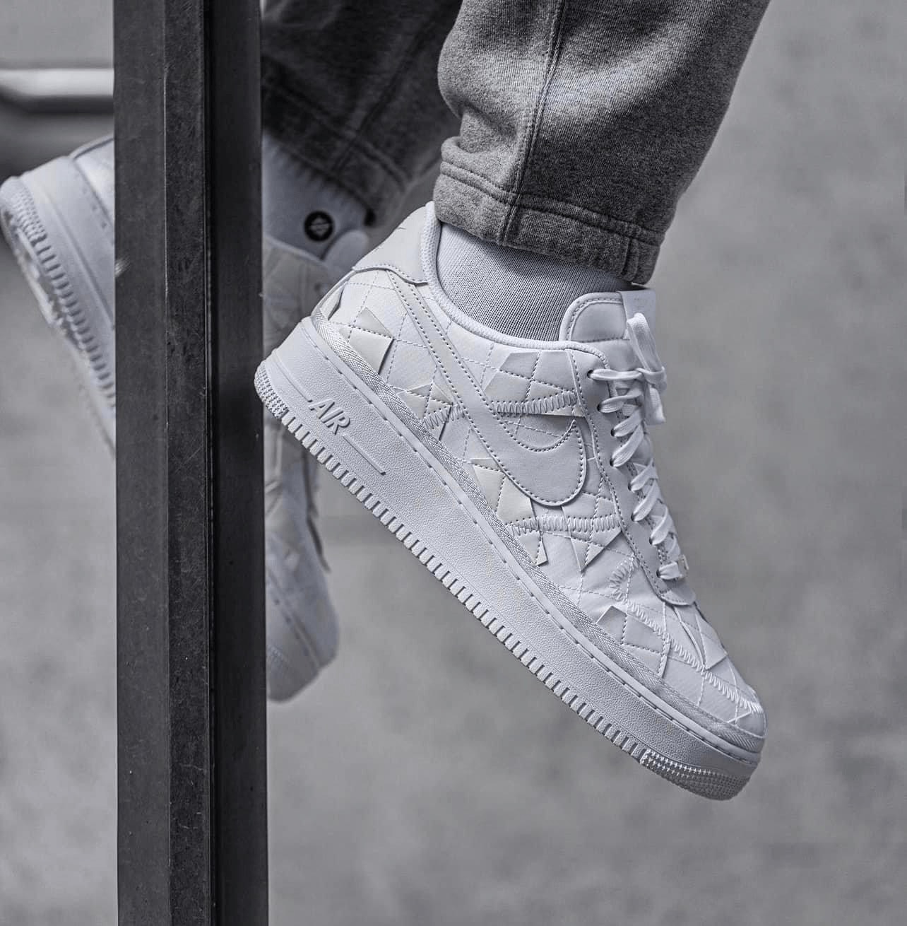 Air Force 1 x Billie Eilish Triple White DZ3674 100