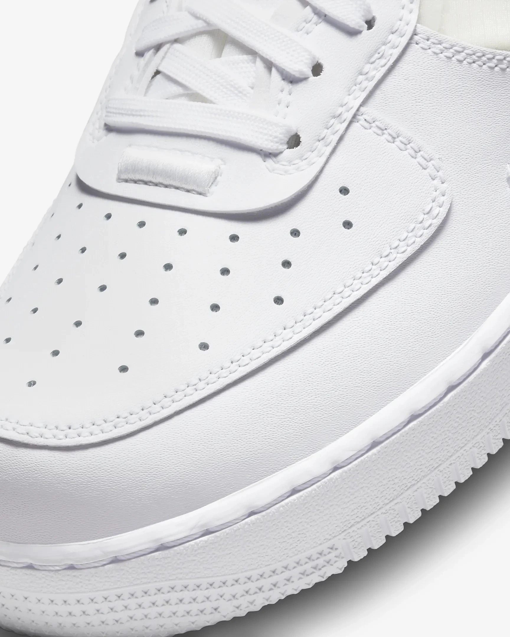 Nike Air Force 1 React White DM0573 100