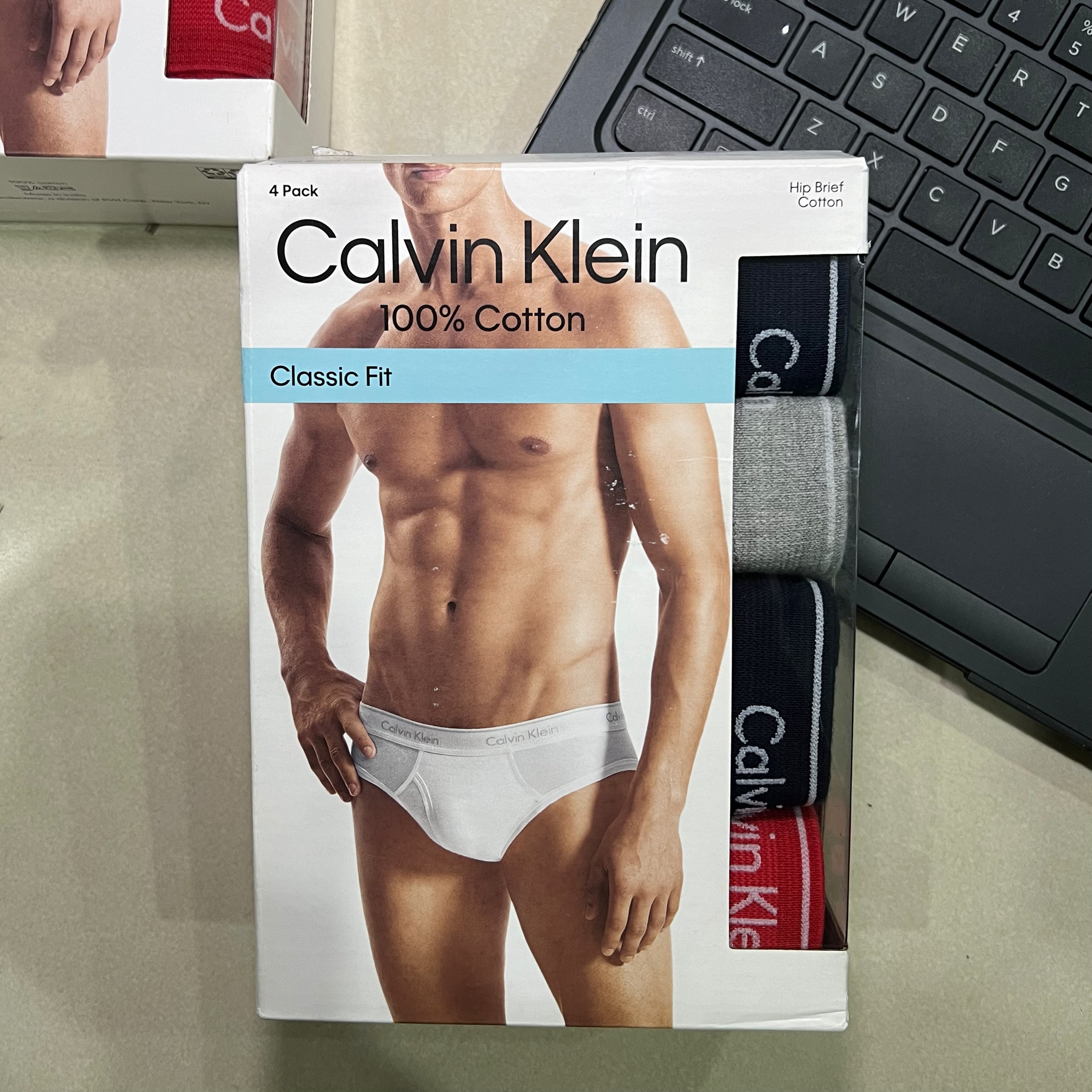 Calvin Klein Men's Underwear 4 Pack Cotton Hip Briefs