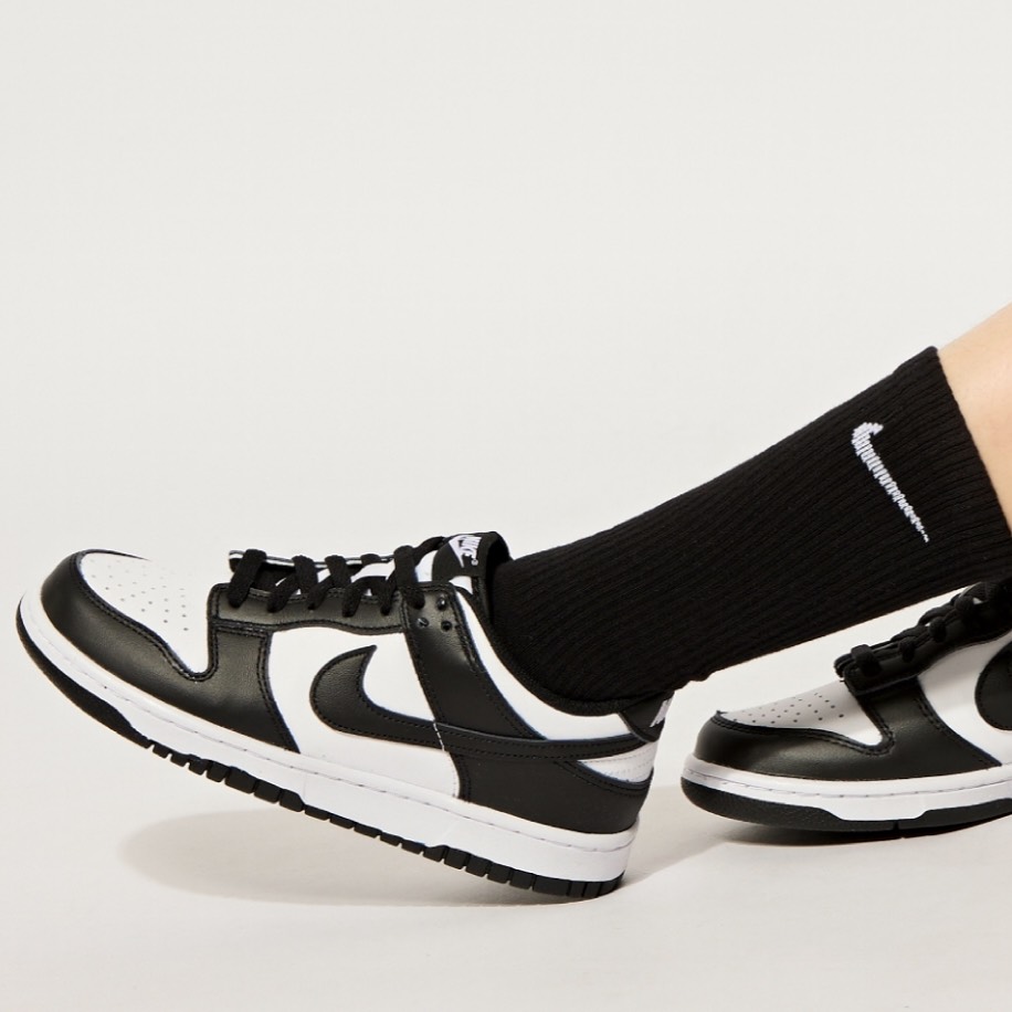 Dunk Low Panda CW1590 100