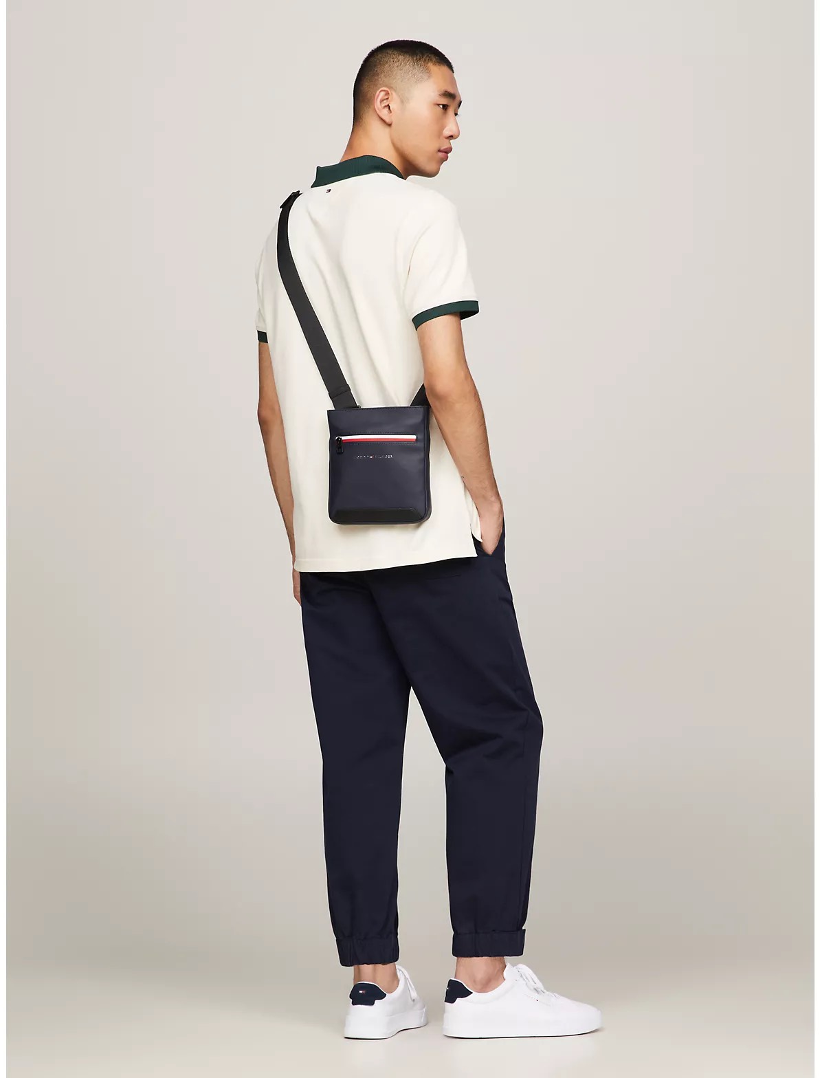 Túi Đeo Chéo Tommy Hilfiger Stripe Mini CrossBody Bag Space Blue AM12212 400
