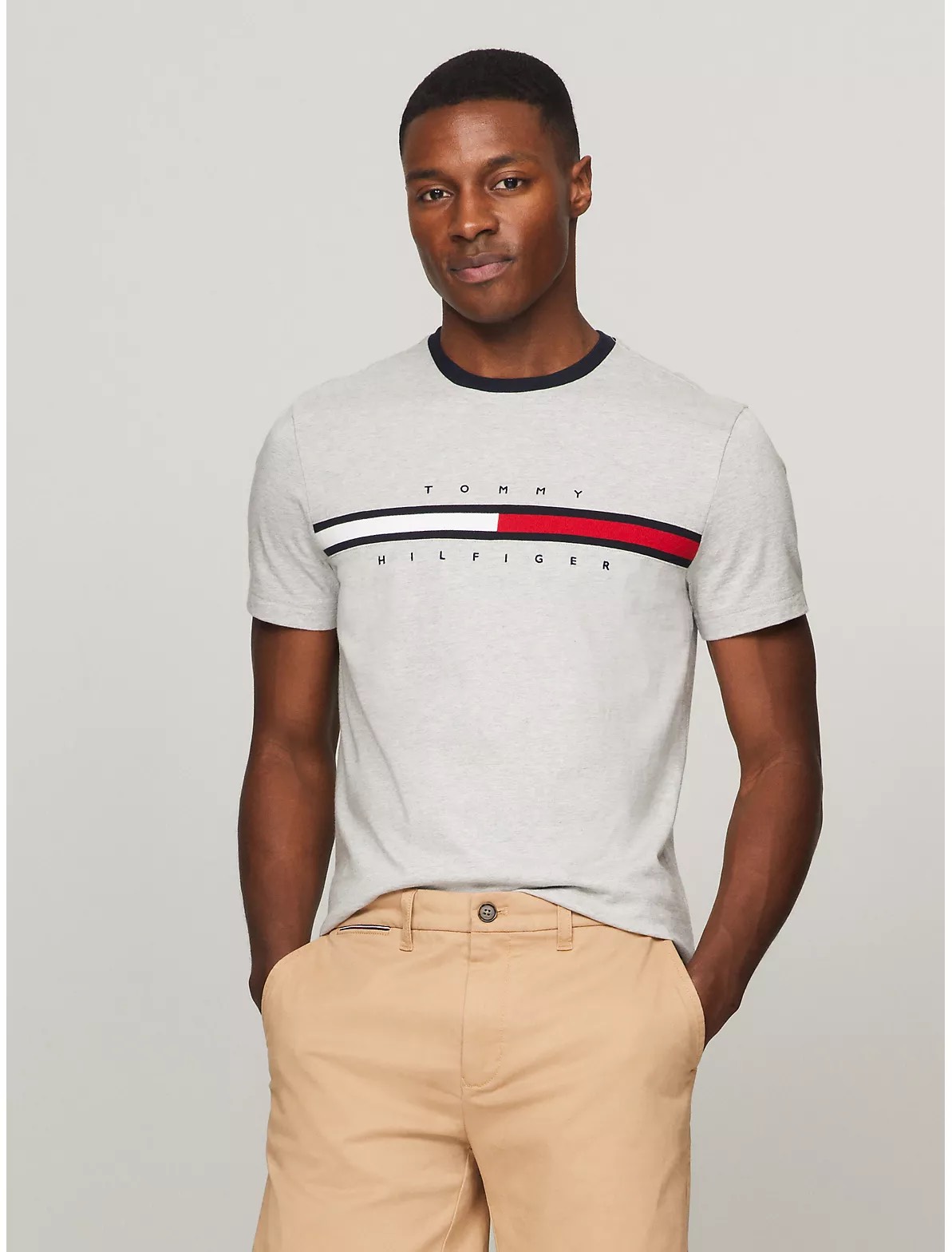 Áo Tommy Hilfiger Essential Flag Logo Grey 7849807 043