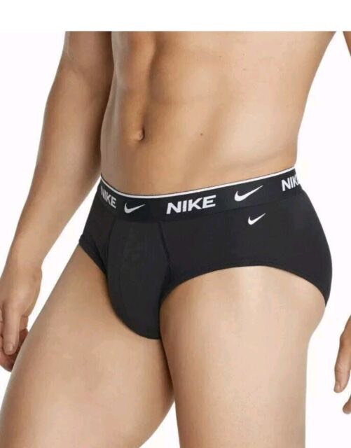 Underwear Nike Men's Everyday Cotton Stretch Brief Dri-Fit Black 3 Pack KE1106 001