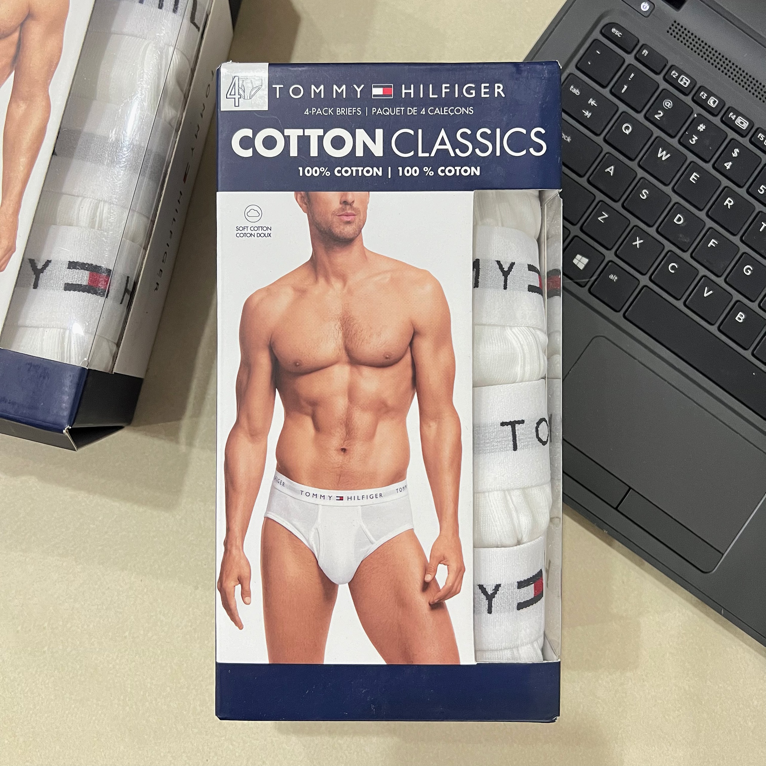 Underwear Tommy Hilfiger Men's Cotton Classic Brief 4-Pack White 09TF001 100