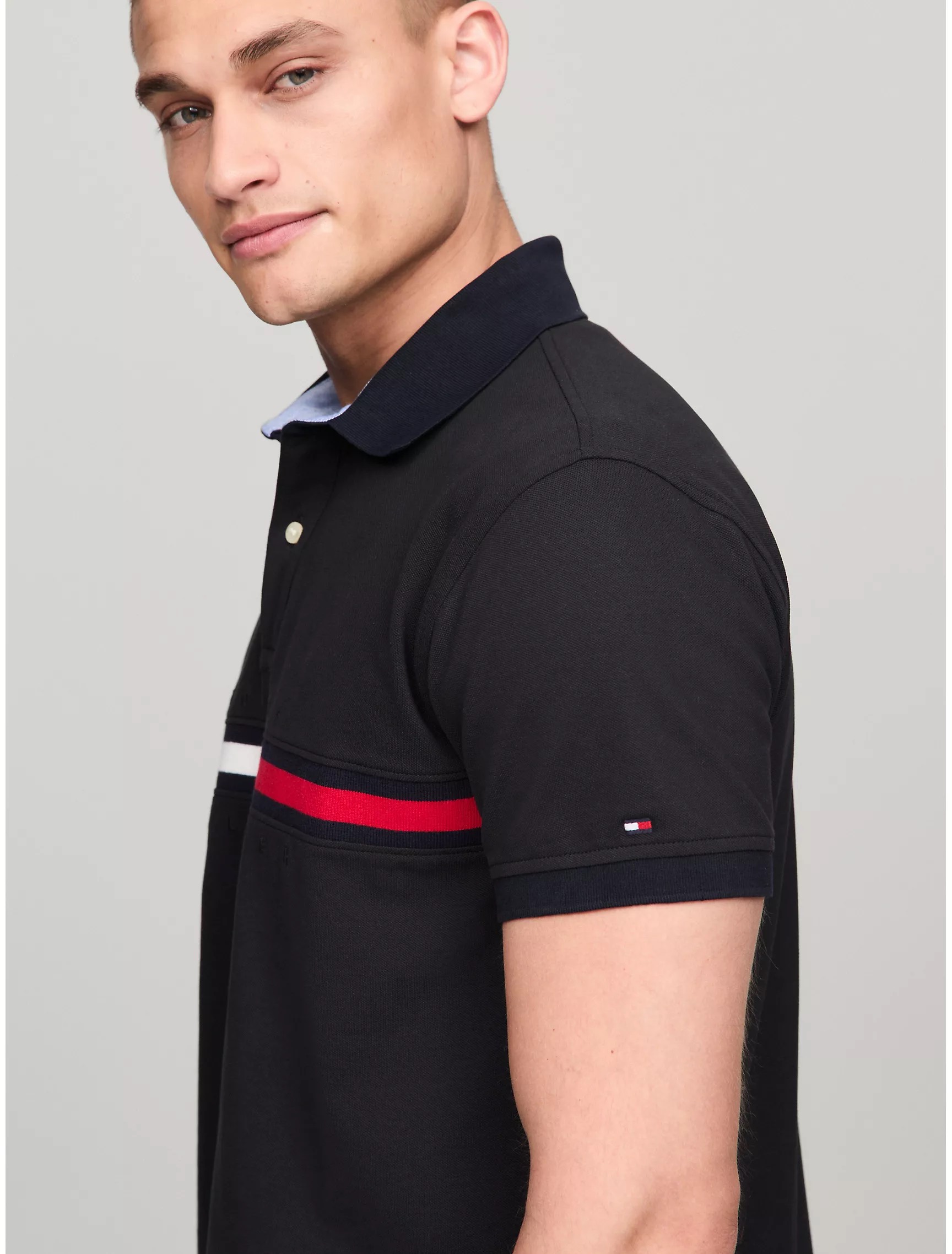 Áo Polo Tommy Hilfiger Regular Fit Embroidered Stripe Logo Black 78JB117 001