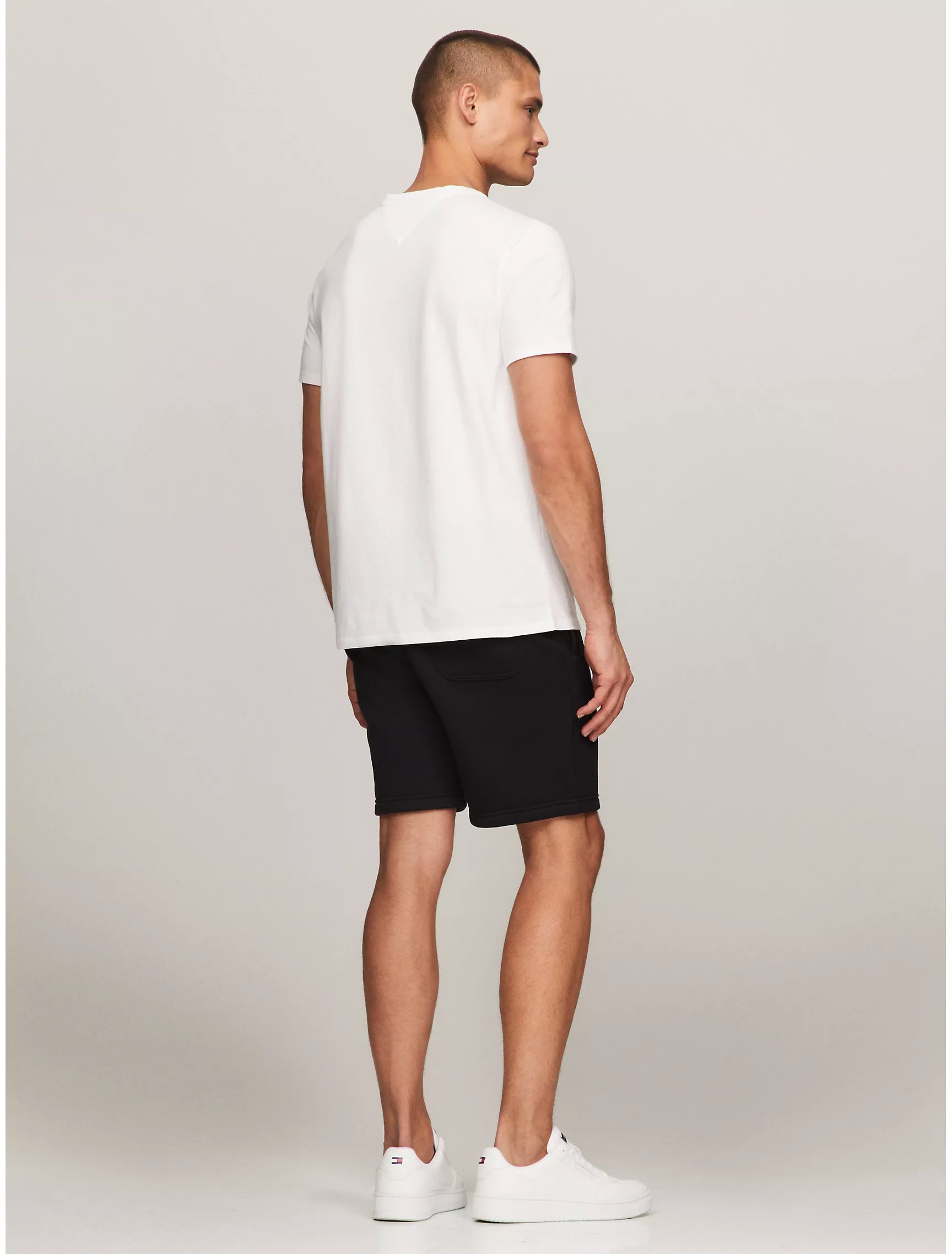 Áo Tommy Hilfiger Embroidered Tommy Logo White 78J6318 540