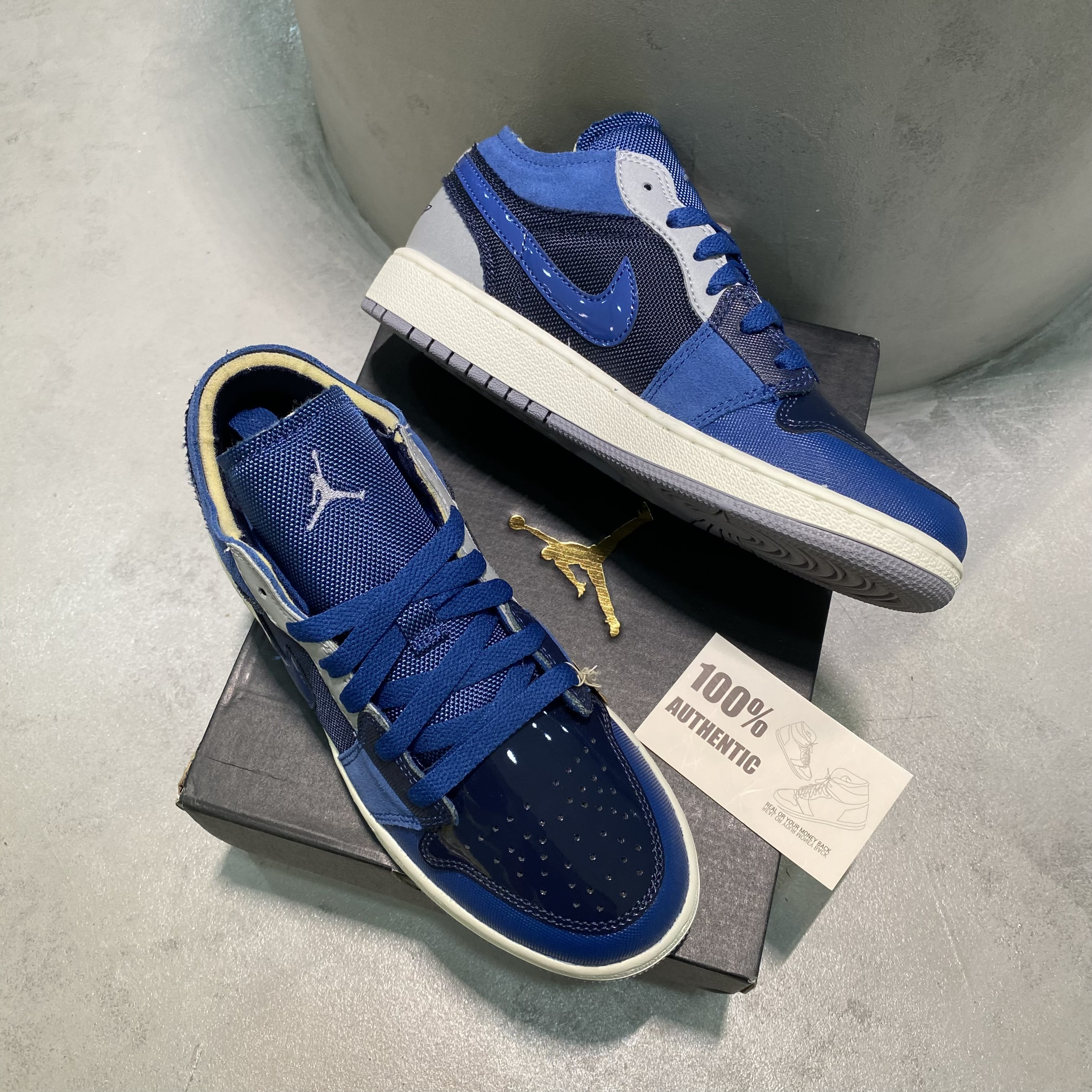 Jordan 1 Low SE Craft “Obsidian” DX2194 400
