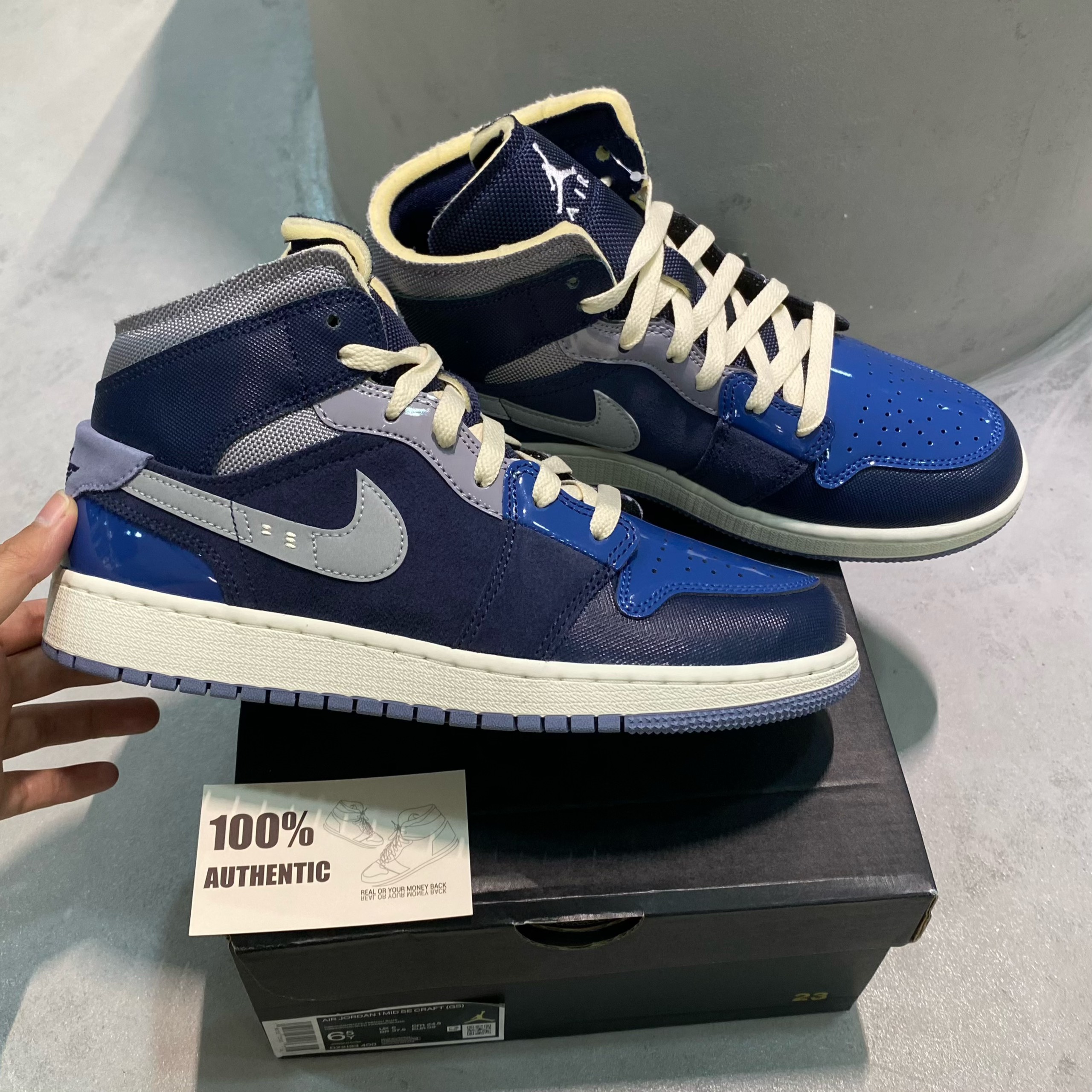 Jordan 1 Mid SE Craft Obsidian DX2193 400