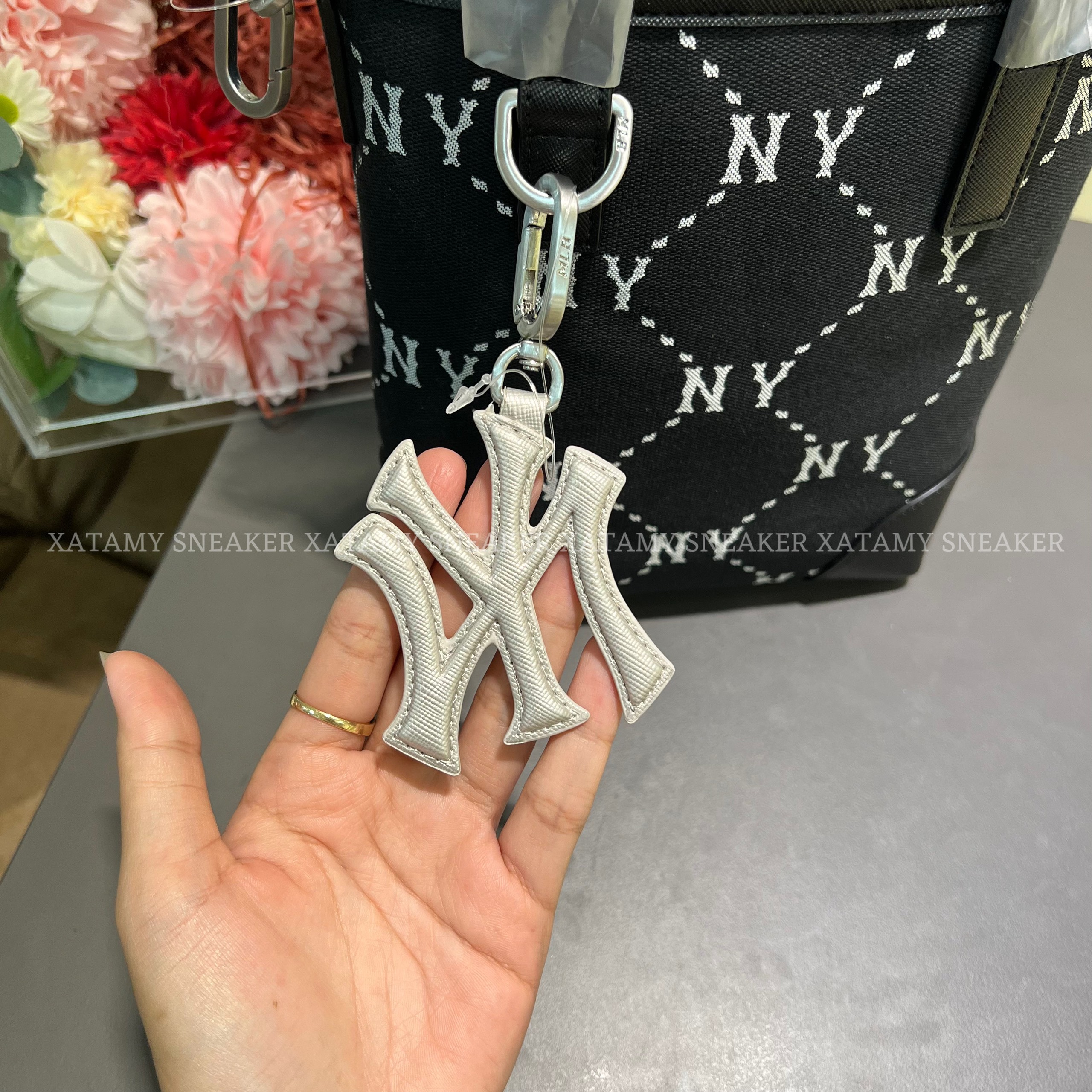 Túi Đeo Chéo MLB Diamond Monogram Jacquard Mini Cross Bag NY Black 3ACRS054N 50BKS