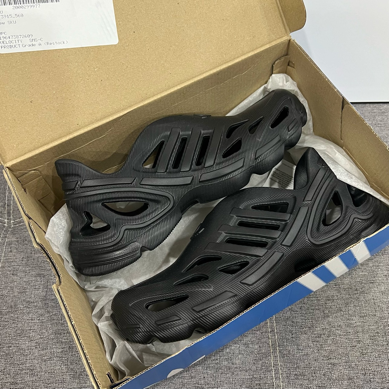 adiFOM SUPERNOVA Black IF3915