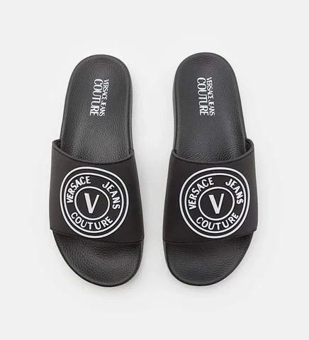 Dép Versace Jeans Couture Gummy V-Emblem Black 72VA3SQ5 ZS192 899