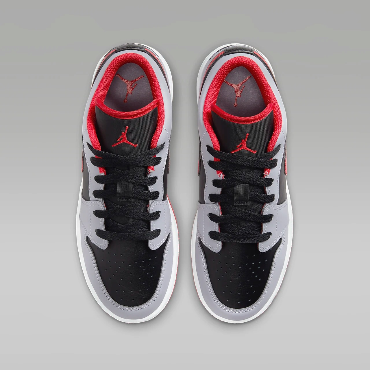 Jordan 1 Low Fire Red 553560 060
