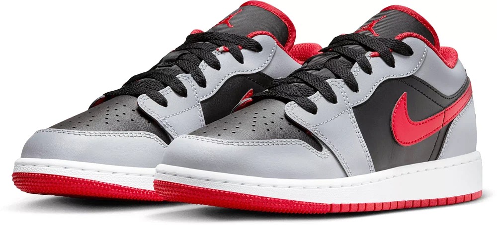 Jordan 1 Low Fire Red 553560 060