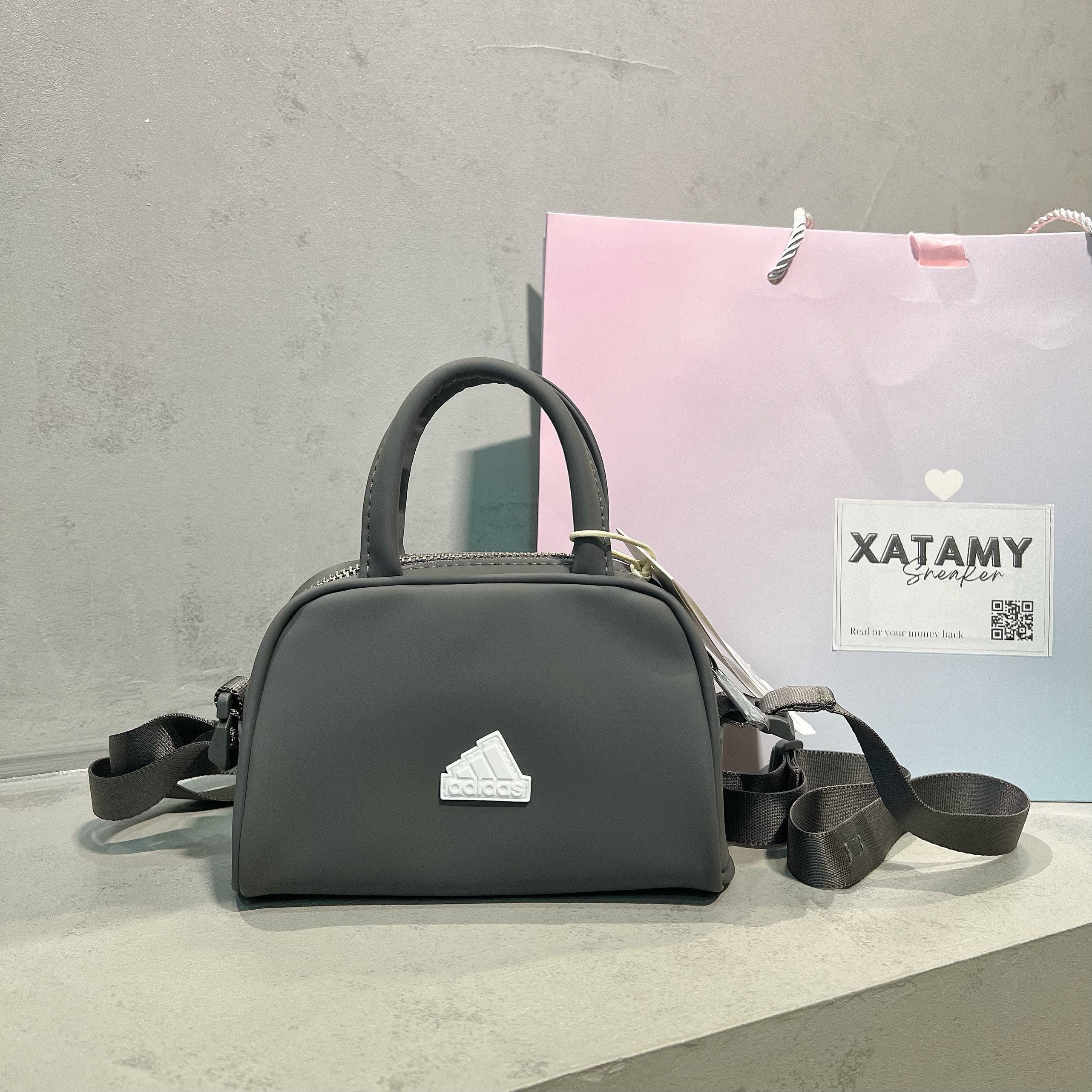 Túi adidas PU Leather Small Bowling Bag Charcoal IN9112