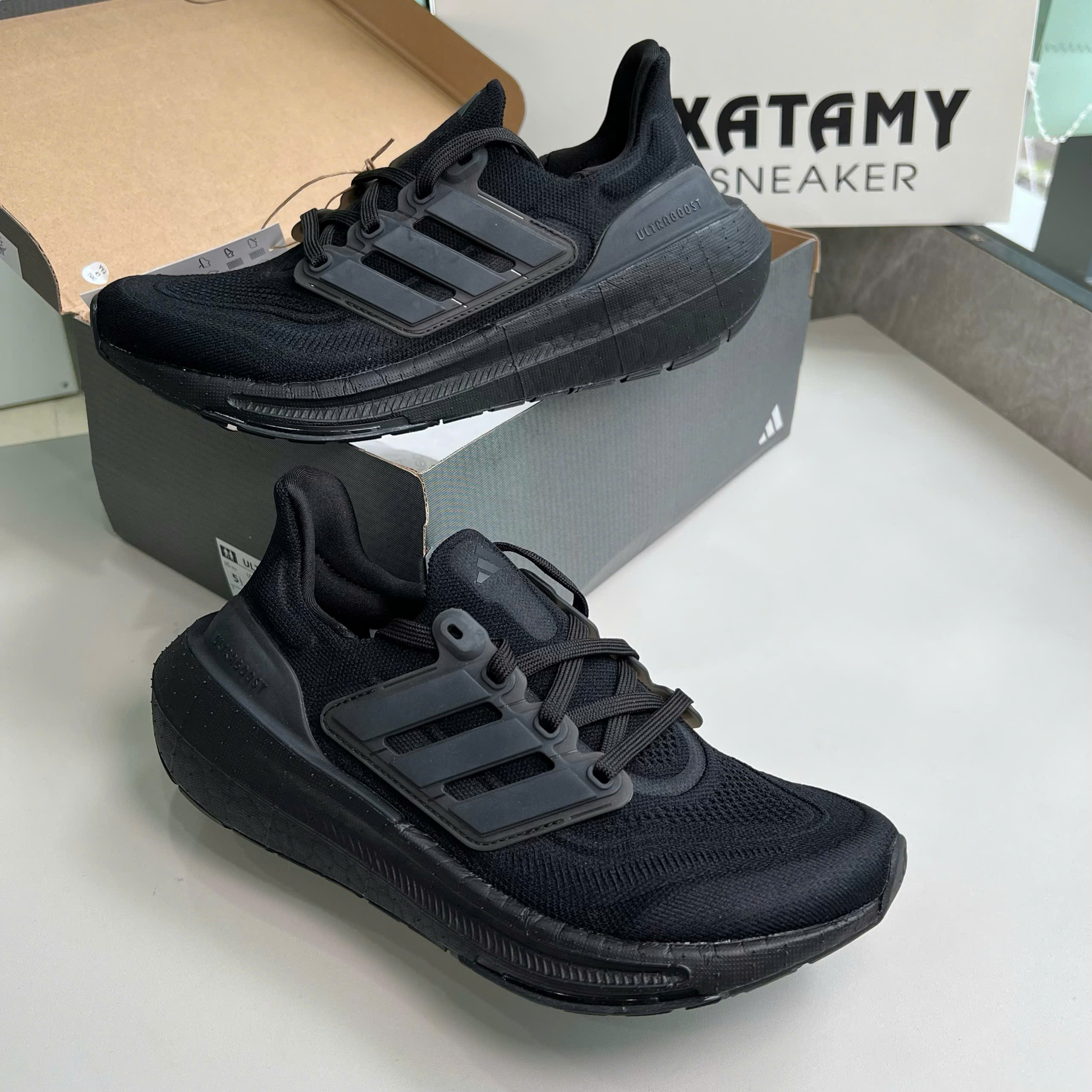 Ultraboost Light All Black GZ5159