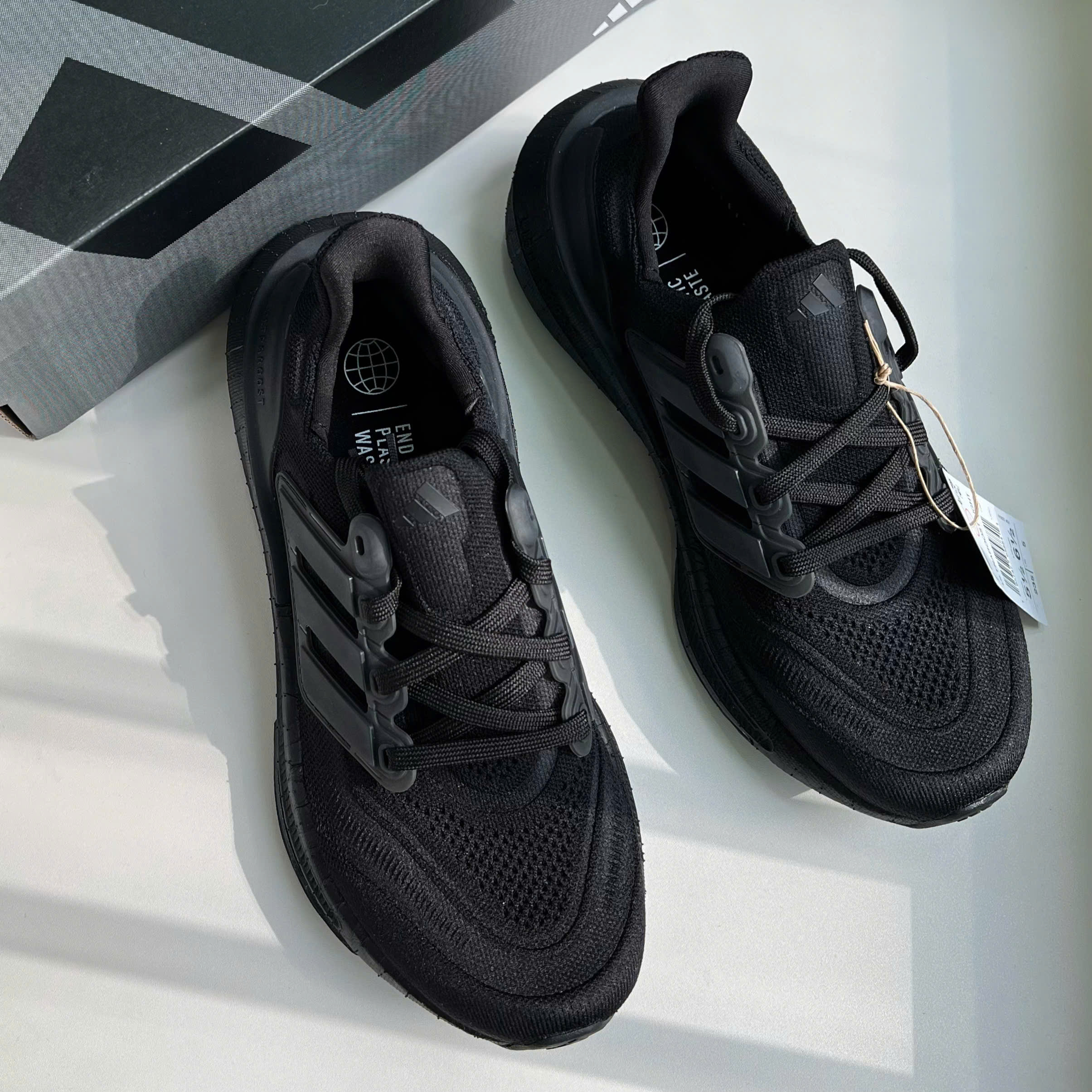 Ultraboost Light All Black GZ5159