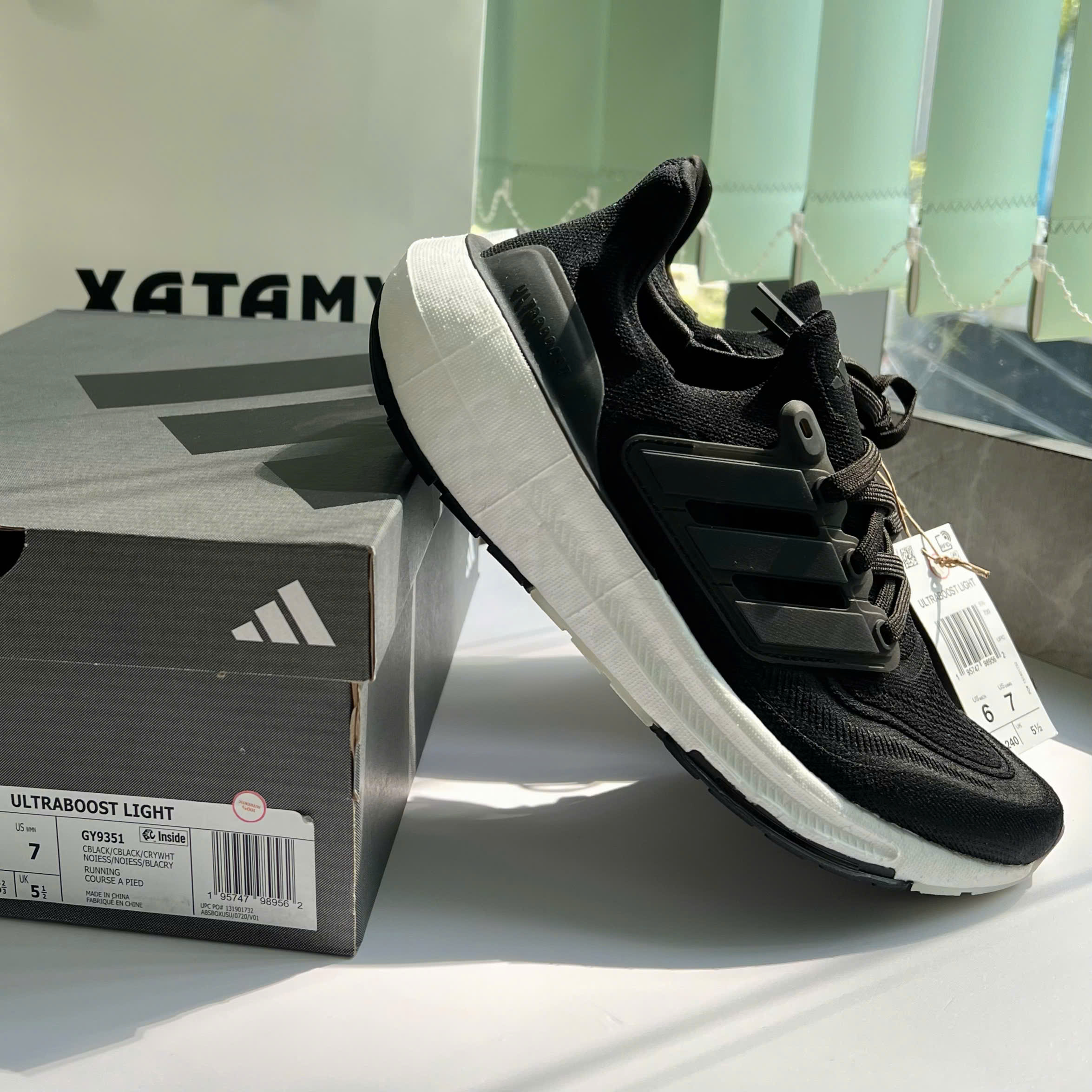 Ultraboost Light Core Black GY9351