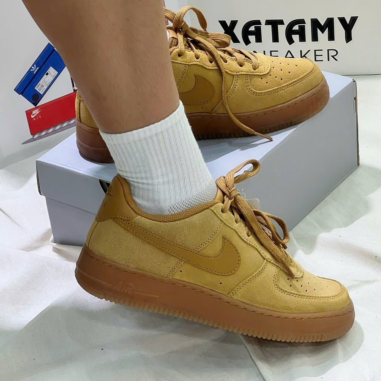 Nike Air Force 1 LV8 Wheat BQ5485 700