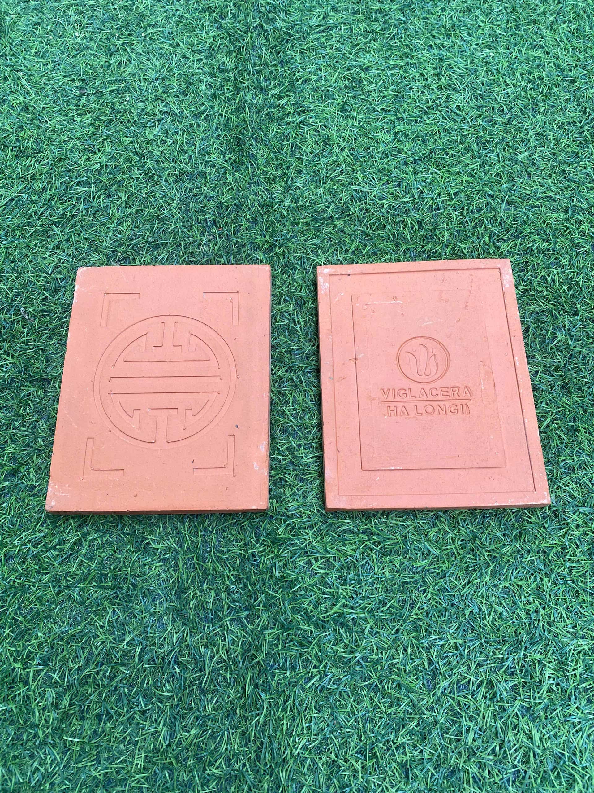 Ngói màn chữ thọ Viglacera Hạ Long VHLII