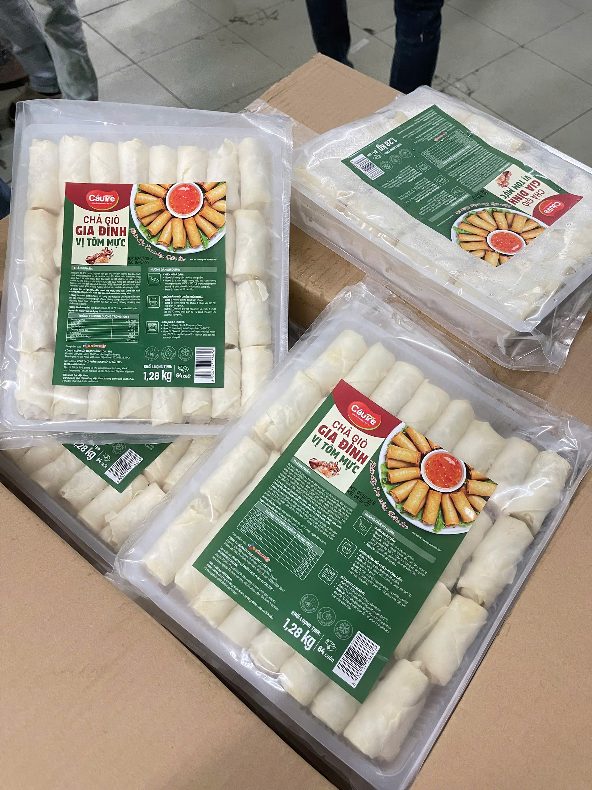 Chả Giò Tôm Mực Cầu Tre - 1,28 Kg 64 cuốn