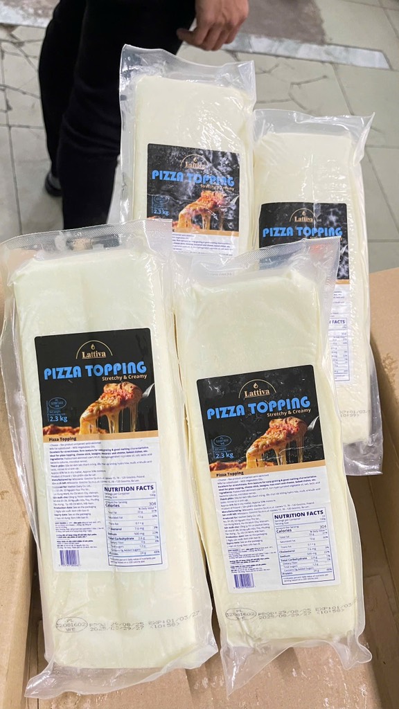 Phô mai khối Lattiva Pizza Topping Balan khối 2,3kg