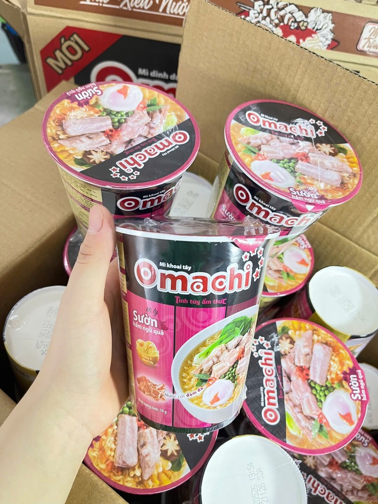 Mì ly Omachi sườn hầm ngũ quả thùng 24 ly / 70g