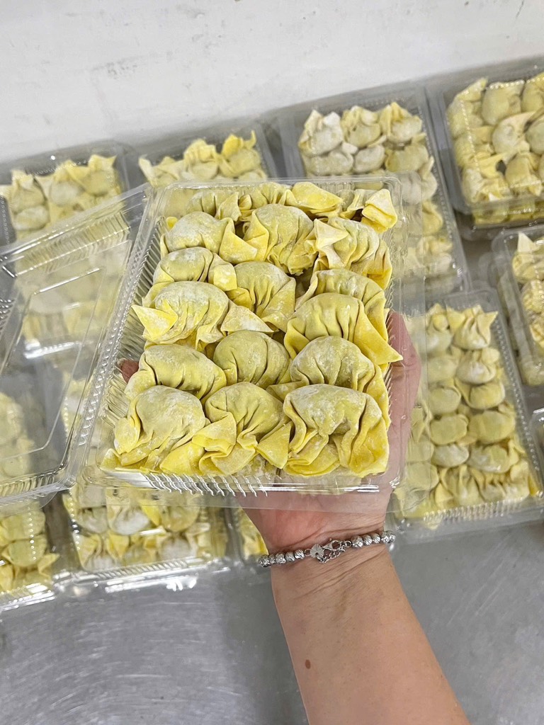 Hoành thánh nhà làm hộp 30-32 cái 500g