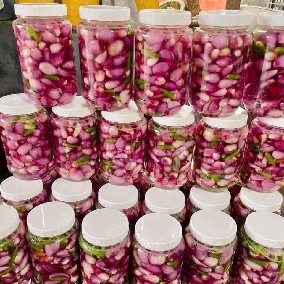 Hành Tím ngâm ớt xiêm xanh hủ 500g