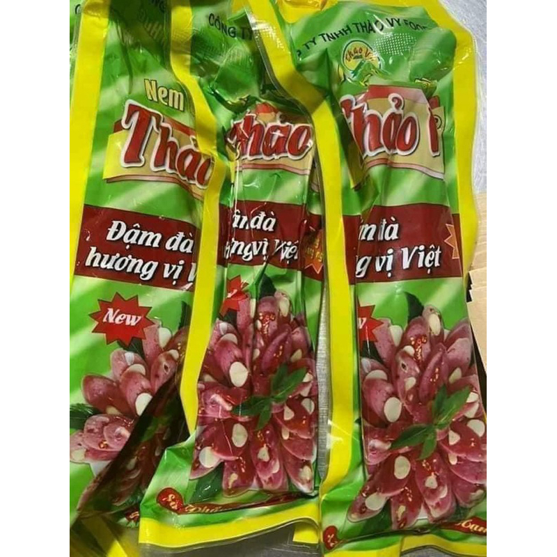 Set 5 cây Nem chua Huế Thảo Vy gần 1kg