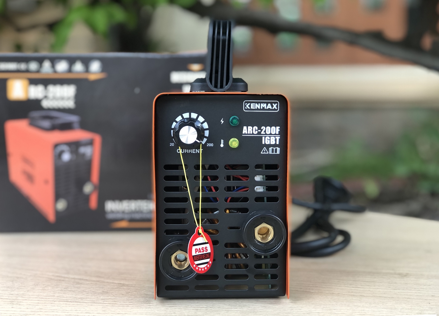 Máy hàn GIA ĐÌNH KENMAX | ARC-200F