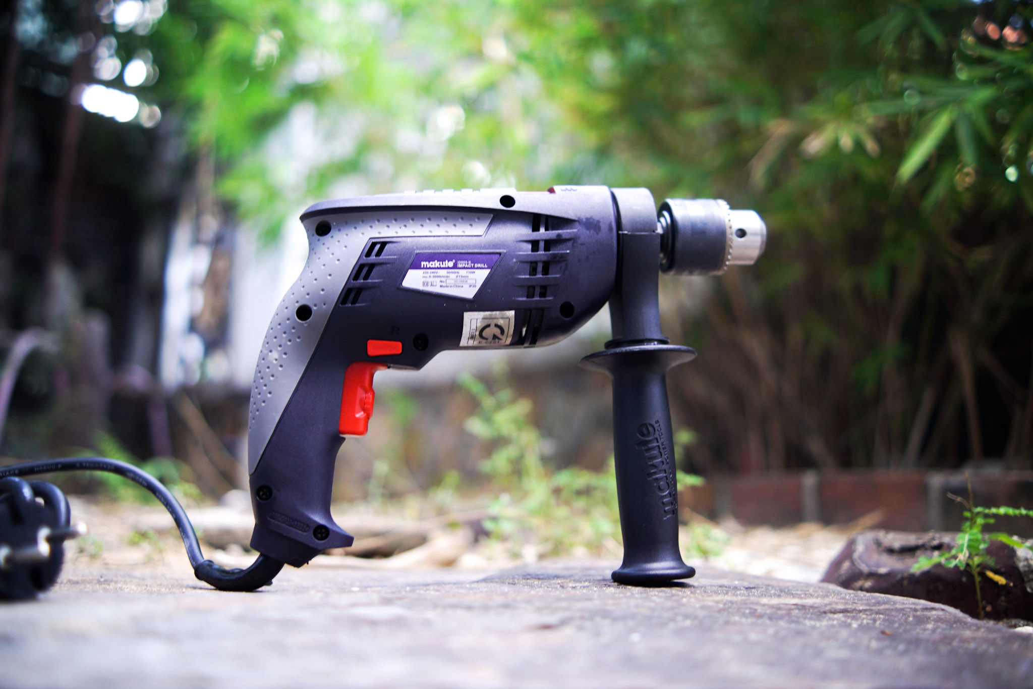 Máy khoan động lực Makute ID003-X