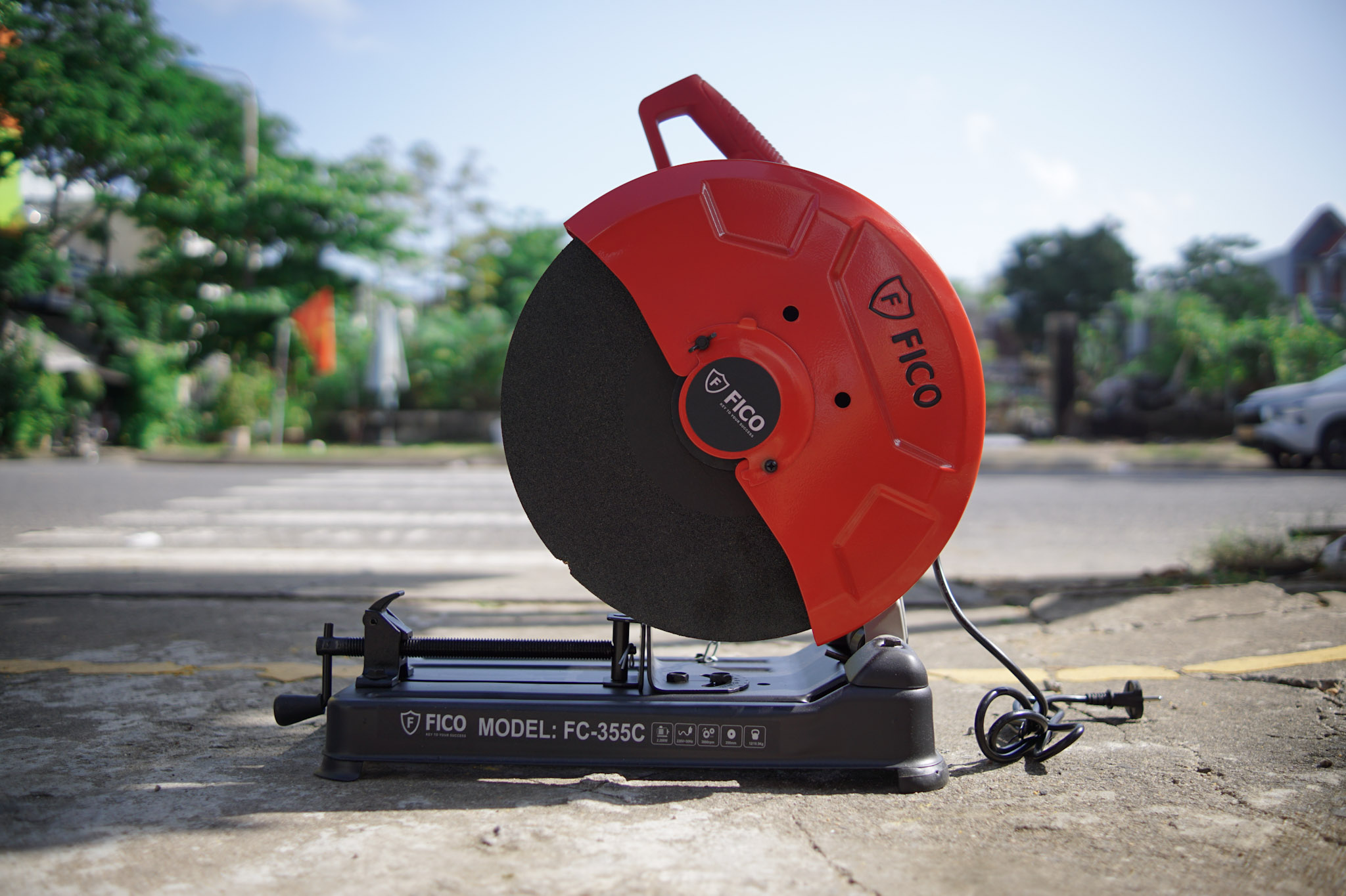 Máy cắt sắt FC-355C 2200W