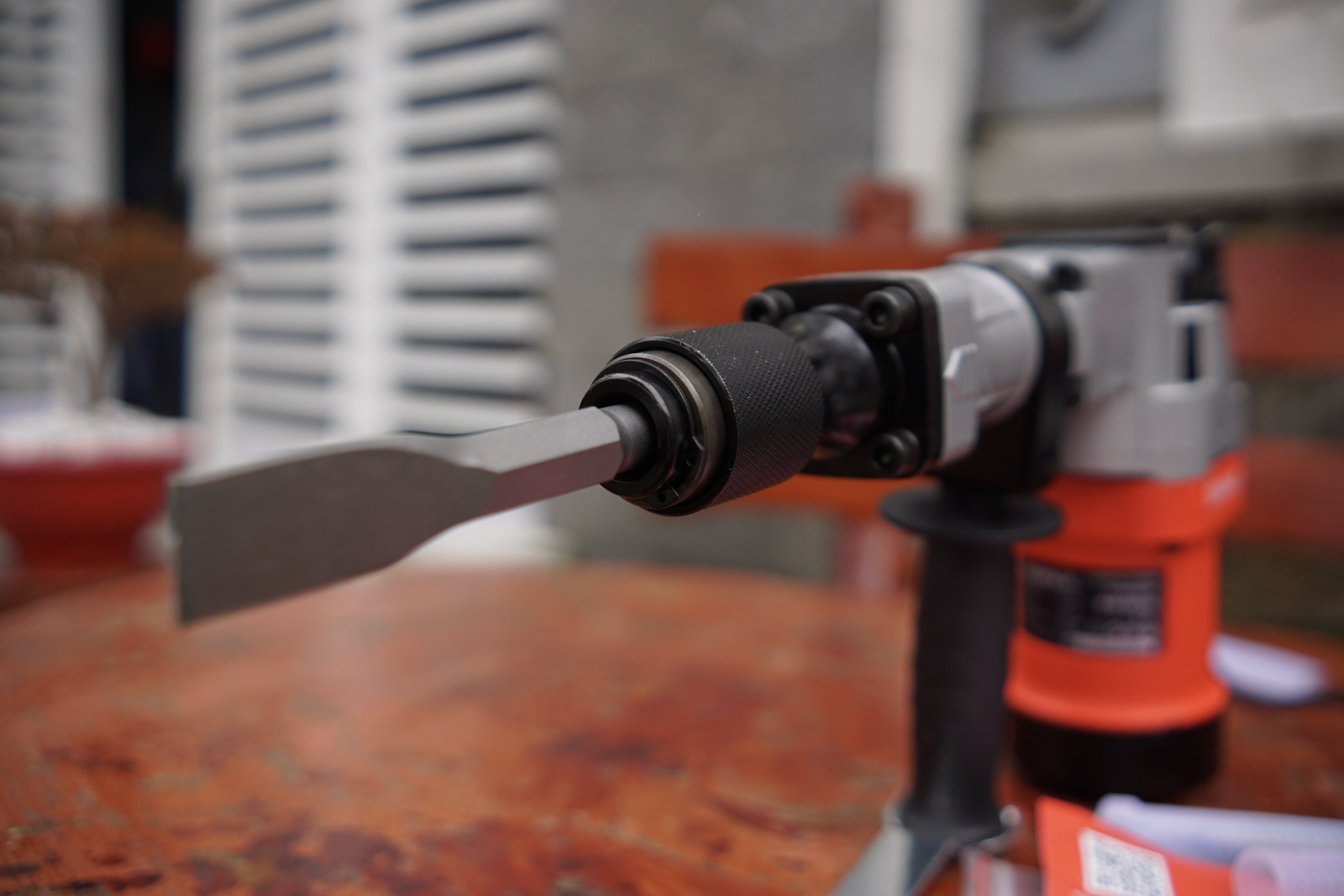 MÁY ĐỤC BÊ TÔNG KENMAX KM 0835N