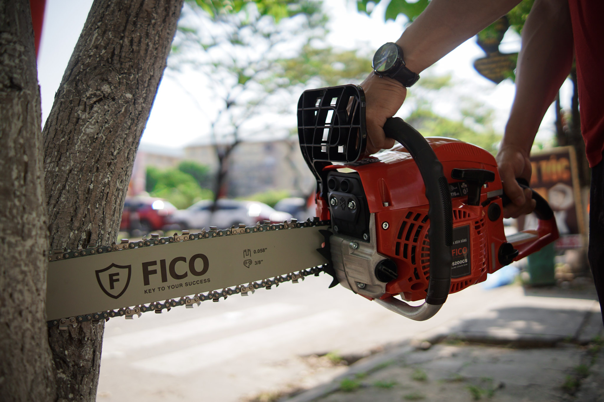 MÁY CƯA XÍCH XĂNG FICO FC-5200CS