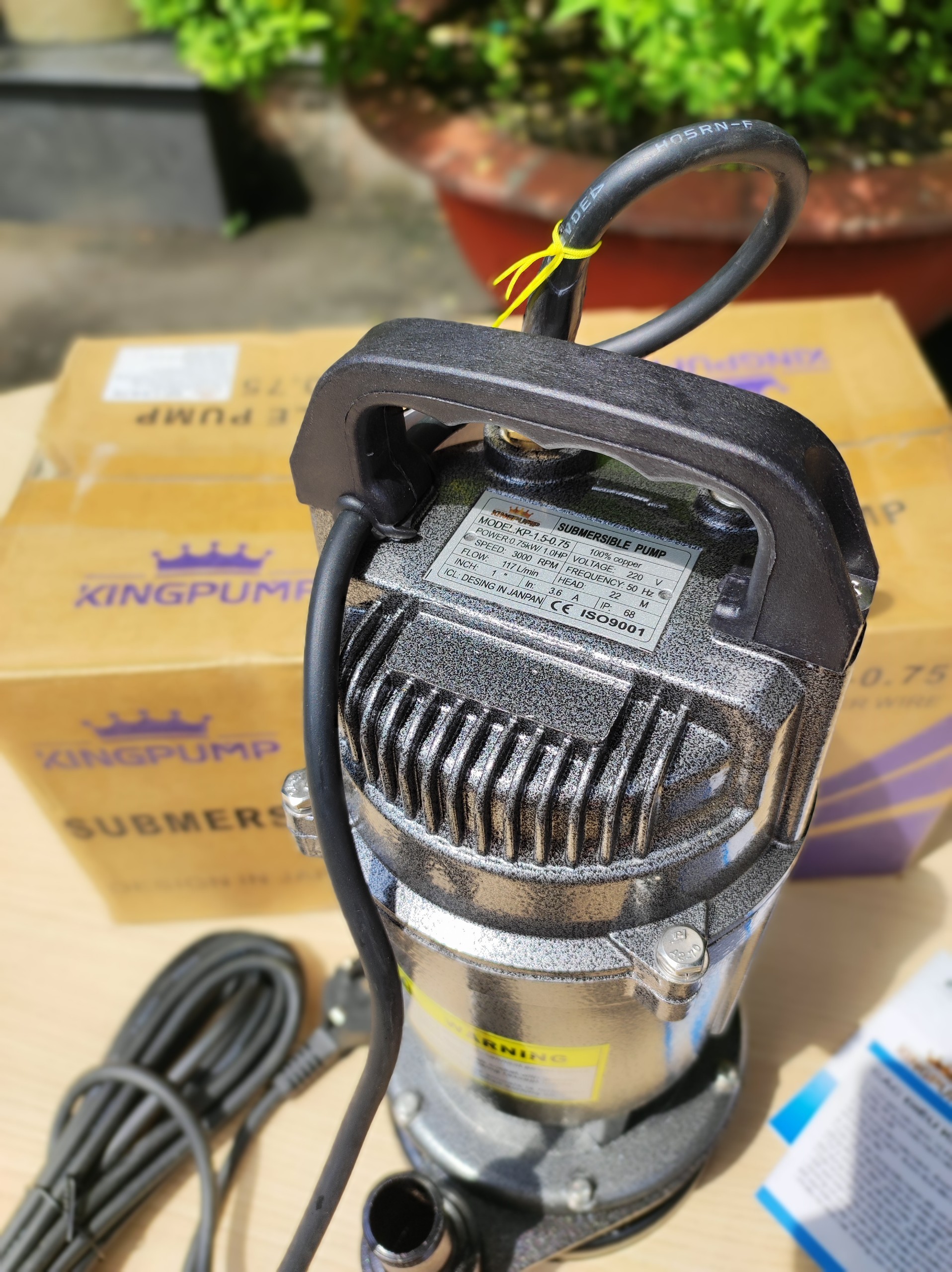 MÁY BƠM CHÌM KP-1.5-0.75  (NƯỚC SẠCH)